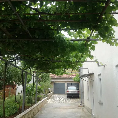Apartman Daniel * Pula